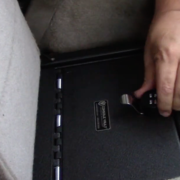 TheGunSnob in-vehicle safe review