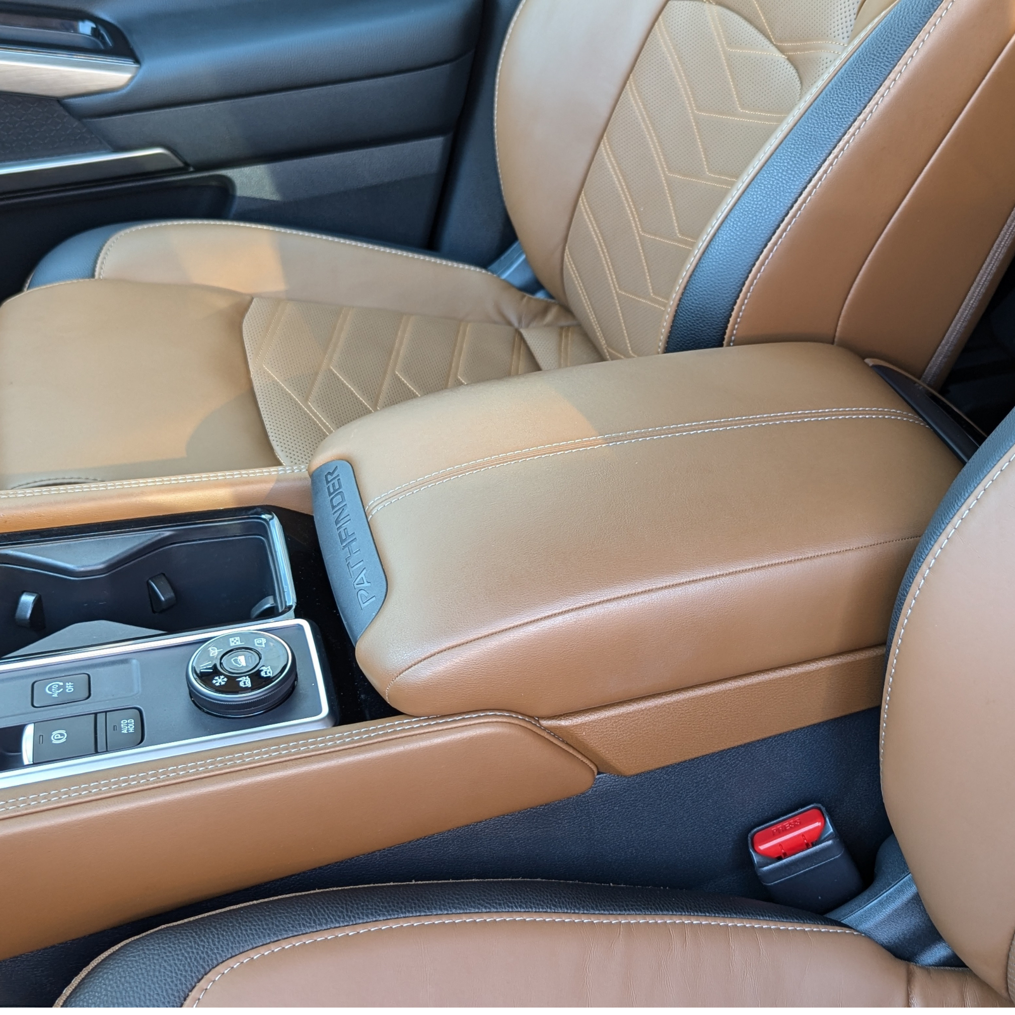 Nissan Pathfinder Center Console Safe: 2022–2026