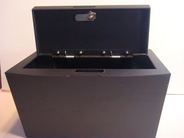 Ram 2500/3500 Full Floor Center Console Safe: 2010 - 2018